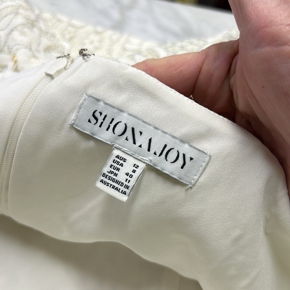 Shona Joy Cream Lace Handkerchief Hemline Midi Length Sleeveless Dress Size US8 - Picture 11 of 15